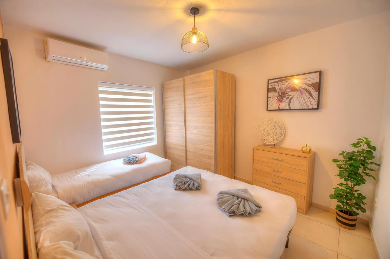 2Bedroom With Large Terrace In Paceville Jpor1-1 San Ġiljan Kültér fotó