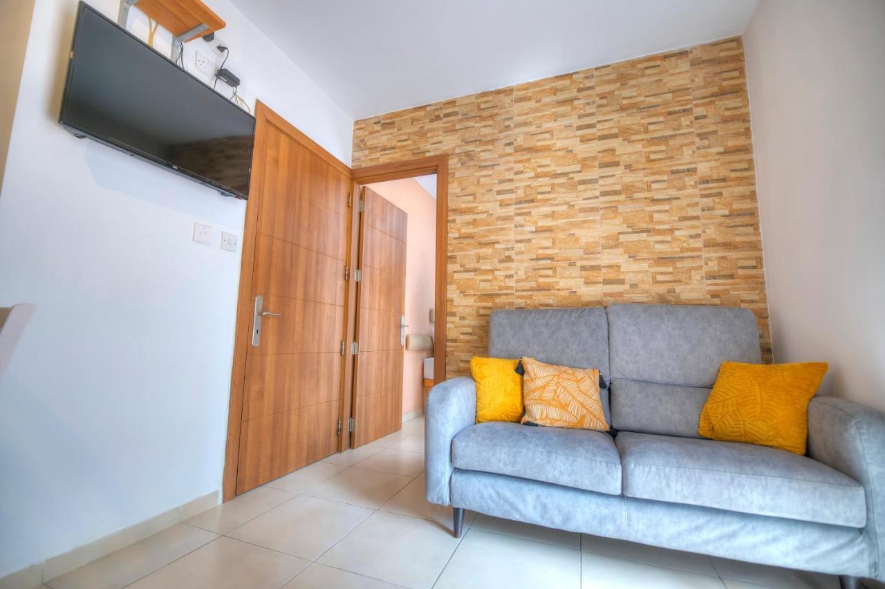 2Bedroom With Large Terrace In Paceville Jpor1-1 San Ġiljan Kültér fotó